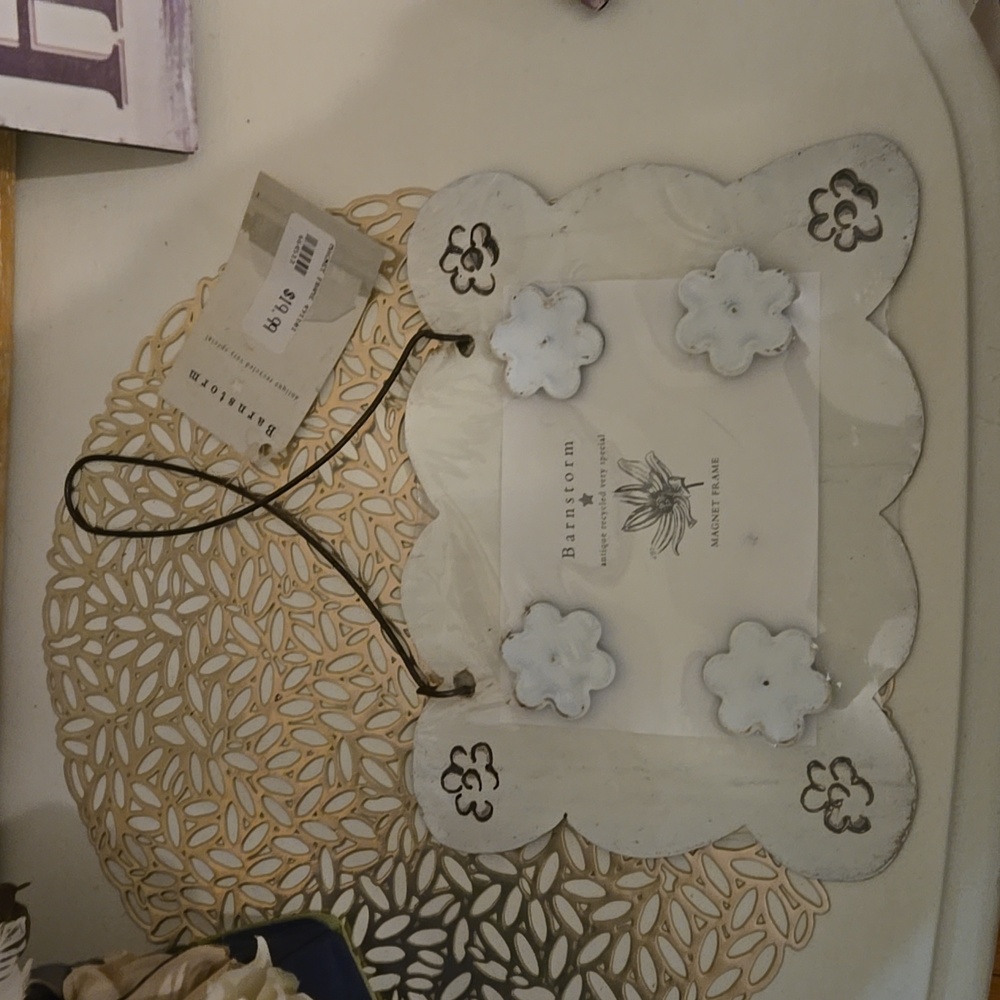 Wedding items - Picture 6 of 9